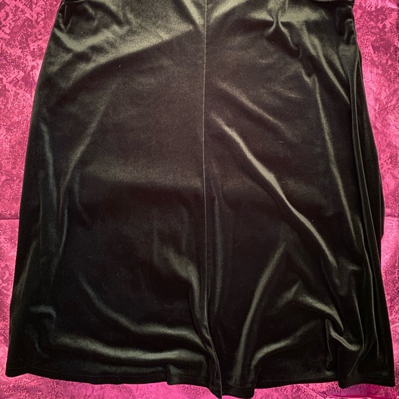 SOLD - Picture 2 of 4